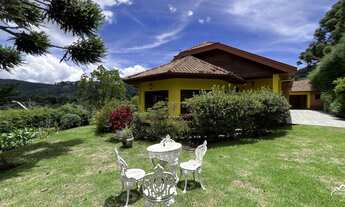 Imagem 6: Encantadora Residência com Área Gourmet, uma Vista Linda e Muita Tranquilidade!