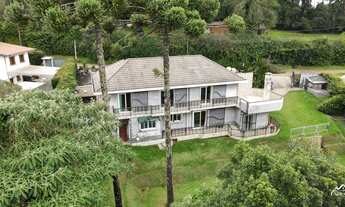 Imagem 3: Casa dos Sonhos: Viva em Harmonia com a Natureza em uma Propriedade Espaçosa e Sofisticada