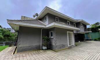 Imagem 4: Casa dos Sonhos: Viva em Harmonia com a Natureza em uma Propriedade Espaçosa e Sofisticada