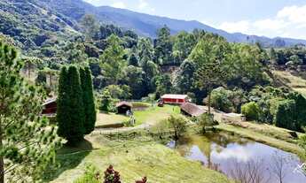 Imagem: Chácara em local de beleza rara, construção