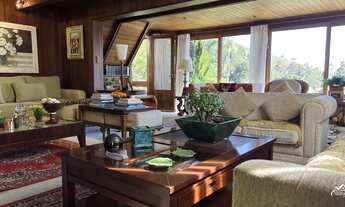 Imagem 6: Residência Aconchegante com um Estilo Rústico em Lugar Retirado!