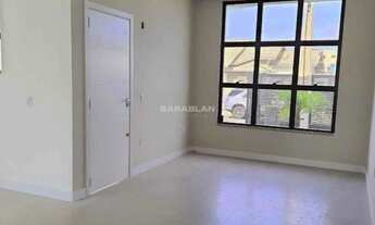 Imagem 3: Casa no bairro Universitário com 3 dormitórios sendo 1 suíte, 2 vagas de garagem e 100m²