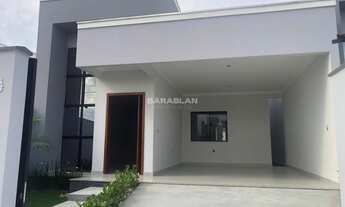 Imagem 3: Casa nova, pronta para morar perto do lago no Bosque da Mata, Tijucas - SC