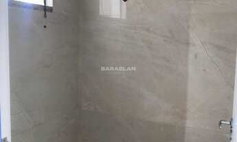 Imagem 4: Sobrado à Venda com dois quartos, banheiro social, vaga de garagem e 72 metros privativos