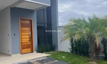 Imagem 2: Casa com 103,51m² para venda em Tijucas/SC. Conta com 3 quartos sendo 1 suíte, living inte