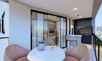 Imagem 6: Apartamento à Venda localizado a 11 minutos do Mar. Alto padrão de acabamento com apenas d