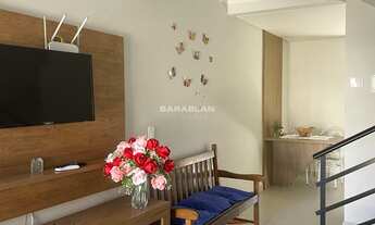 Imagem 2: Sobrado semi mobiliado à Venda, em Tijucas/SC. Conta com dois dormitórios, sala e cozinha