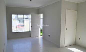 Imagem 3: Casa à Venda no loteamento Dom Geraldo, em Tijucas/SC. Conta com 3 dormitórios sendo 1 suí