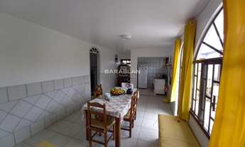 Imagem 3: Casa à Venda no Centro, em Tijucas/SC. Conta com 3 dormitórios sendo 1 suíte, sala e cozin