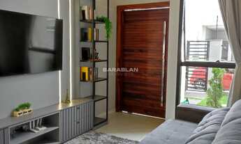 Imagem 2: Sobrado à Venda no loteamento Bosque da Mata, em Tijucas/SC. Conta com 2 dormitórios sendo