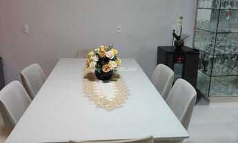 Imagem 5: Sobrado à Venda no loteamento Bosque da Mata, em Tijucas/SC. Conta com 2 dormitórios sendo