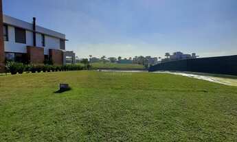 Imagem 3: Lote amplo no Ponta da Figueira Marina