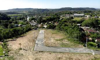 Imagem: Terreno com 2 Dormitorio(s) localizado(a)