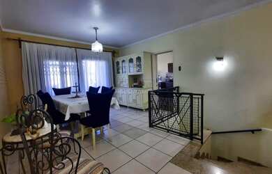 Imagem 4: Ampla casa em zona nobre e central