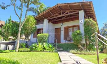 Imagem: Casa no centro, no alto, lugar agradável