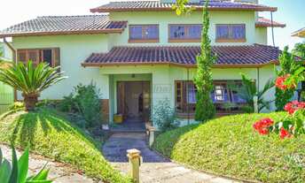 Imagem 3: Casa ampla com piscina - Centro de Montenegro