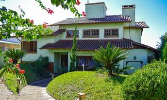 Imagem: Casa ampla com piscina - Centro de Montenegro