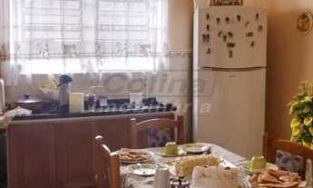 Imagem 6: Oportunidade Única! Casa de Esquina com Minimercado Locado no Bairro Santa Rita