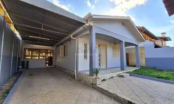 Imagem 2: Casa no bairro São João - com 4 dormitórios, lareira e piscina