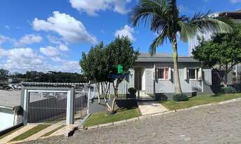 Imagem: Linda Casa Com Duas Moradias