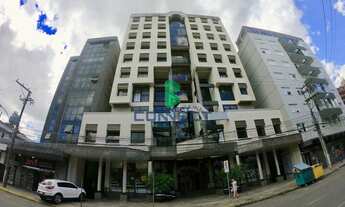 Imagem: Sala Comercial com 5 Dormitorio(s) localizado(a)