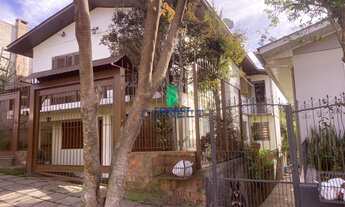 Imagem 2: Casa com 4 Dormitorio(s) localizado(a) no bairro Cinquentenário em Farroupilha / Rio Gran
