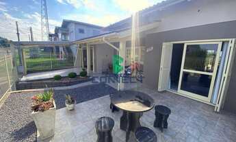 Imagem 2: Casa com 3 Dormitorio(s) localizado(a) no bairro Santa Catarina em Farroupilha / Rio Gran