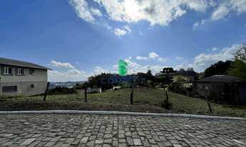 Imagem: Terreno com 2 Dormitorio(s) localizado(a)