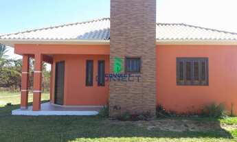 Imagem: Casa com 2 Dormitorio(s) localizado(a) no