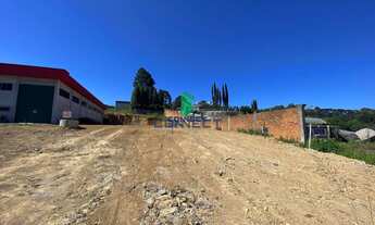 Imagem: Terreno Industrial com 3 Dormitorio(s) localizado(a)