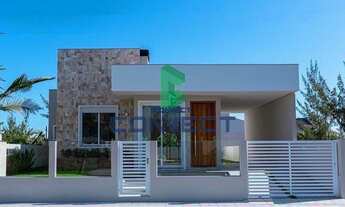 Imagem: Casa com 3 Dormitorio(s) localizado(a) no