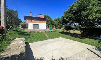 Imagem 3: Casa com 4 Dormitorio(s) localizado(a) no bairro Desvio Blauth em Farroupilha / Rio Grand