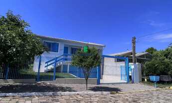 Imagem 3: Terreno com duas moradias. Pode ser vendido separadamente