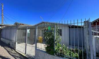 Imagem 2: Casa com 2 Dormitorio(s) localizado(a) no bairro Primeiro de Maio em Farroupilha / Rio G