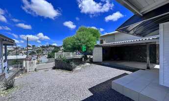 Imagem 2: Casa com 3 Dormitorio(s) localizado(a) no bairro América em Farroupilha / Rio Grande do S