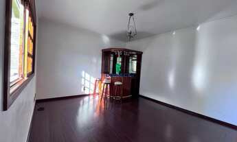 Imagem 7: Casa com 4 dormitórios sendo um suíte