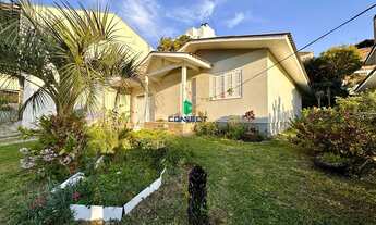 Imagem: Ótima casa de 3 dormitórios no bairro