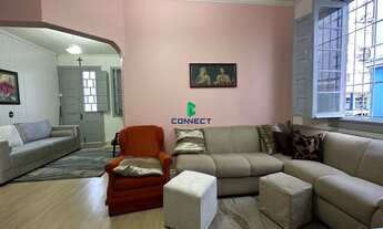 Imagem 2: CASA NO CENTRO DA CIDADE!