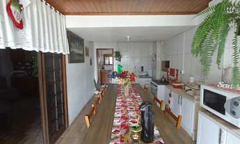 Imagem 4: Casa de esquina no Bairro 1° de Maio!