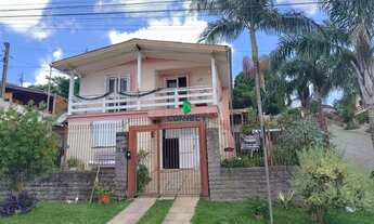 Imagem: Casa de esquina no Bairro 1° de Maio!