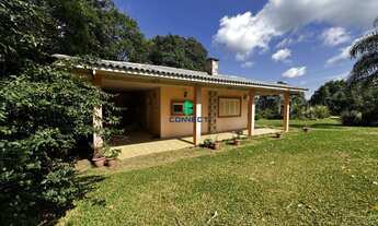 Imagem 6: Encantadora CHÁCARA a venda com CASA de 3 dormitórios e área para plantio