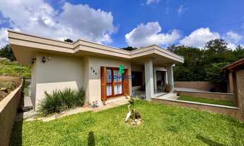 Imagem: LINDA CASA COM 4 DORMITÓRIOS NO LOTEAMENTO