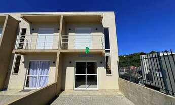 Imagem: Sobrado com excelente posição solar e