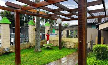 Imagem 5: Casa com QUIOSQUE e PISCINA no bairro 1º de Maio