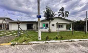 Imagem: CASA DE ESQUINA NO BAIRRO PRIMEIRO DE MAIO!