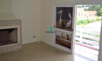 Imagem 4: Bela e ampla residência, com piscina, muito bem localizada na Av. França no bairro Bela Vi