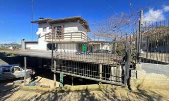 Imagem 2: Casa à venda em Farroupilha - Semi mobiliada com suíte com hidro