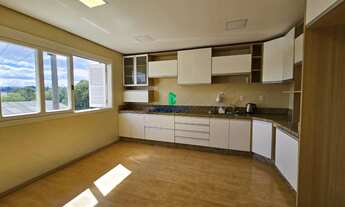 Imagem 2: Casa semimobiliada com churrasqueira em Farroupilha - Venda