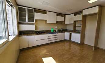 Imagem 5: Casa semimobiliada com churrasqueira em Farroupilha - Venda