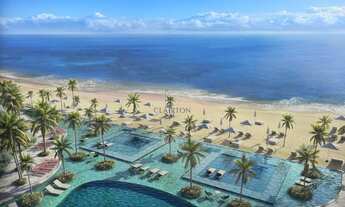 Imagem 3: O P R I V I L É G I O D O A L T O P A D R Ã O À BEIRA-MAR. Projetado em um terreno que co